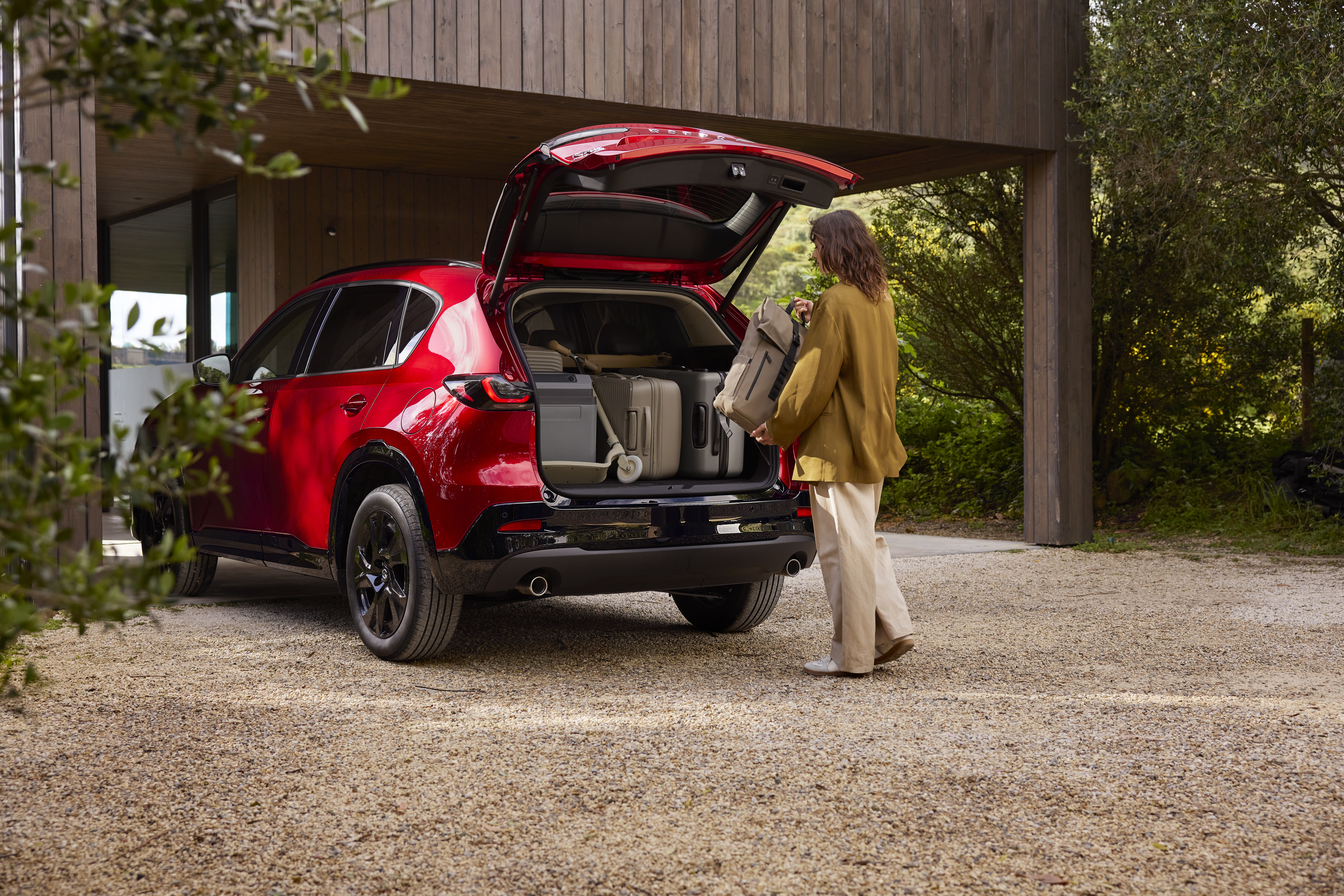 2025 All New CX 5 UK RHD BRD C39 EXT&INT Cargo Capacityuntil July 2030